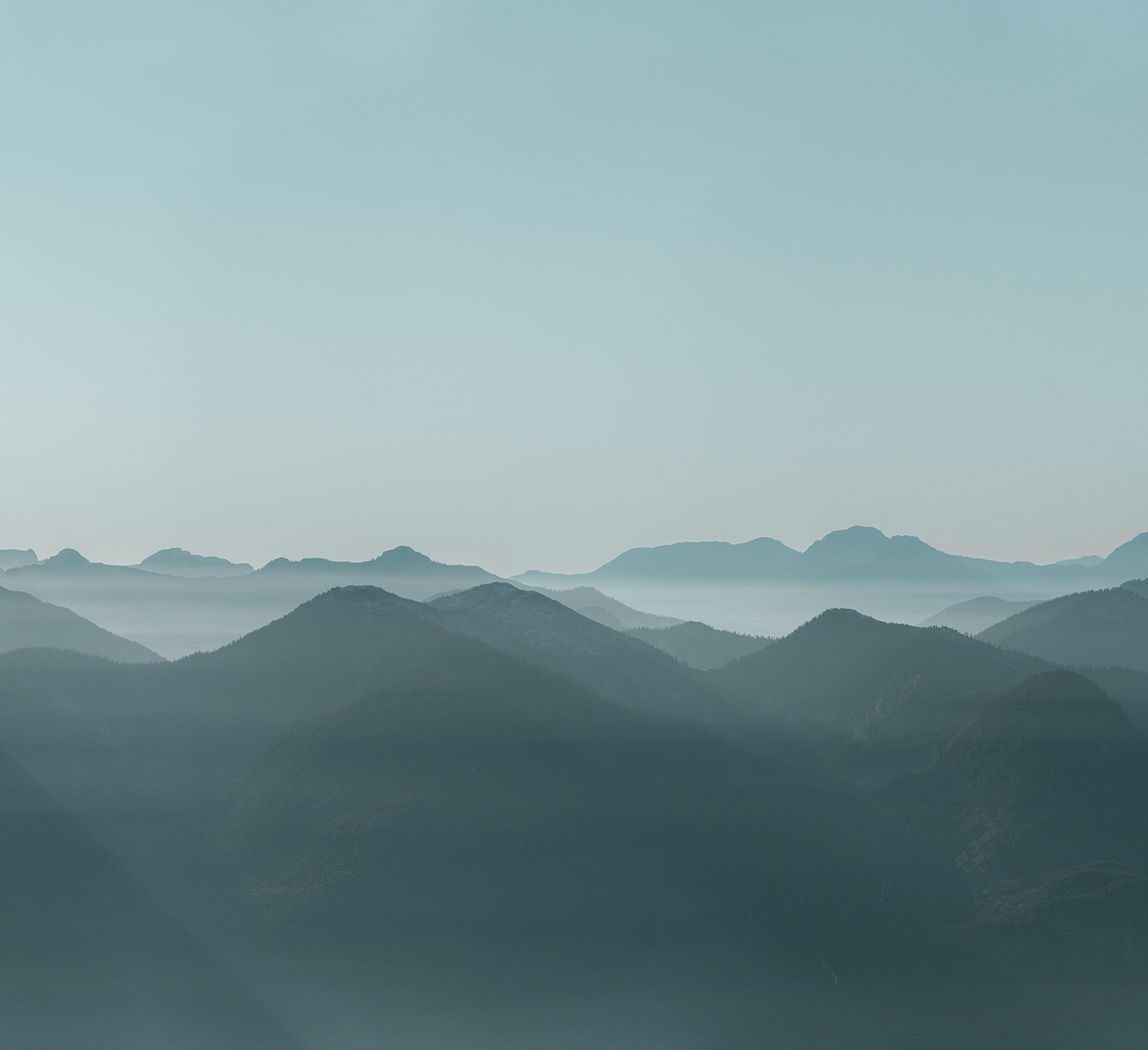 panel3_arcteryx-mountain-banner-desktop